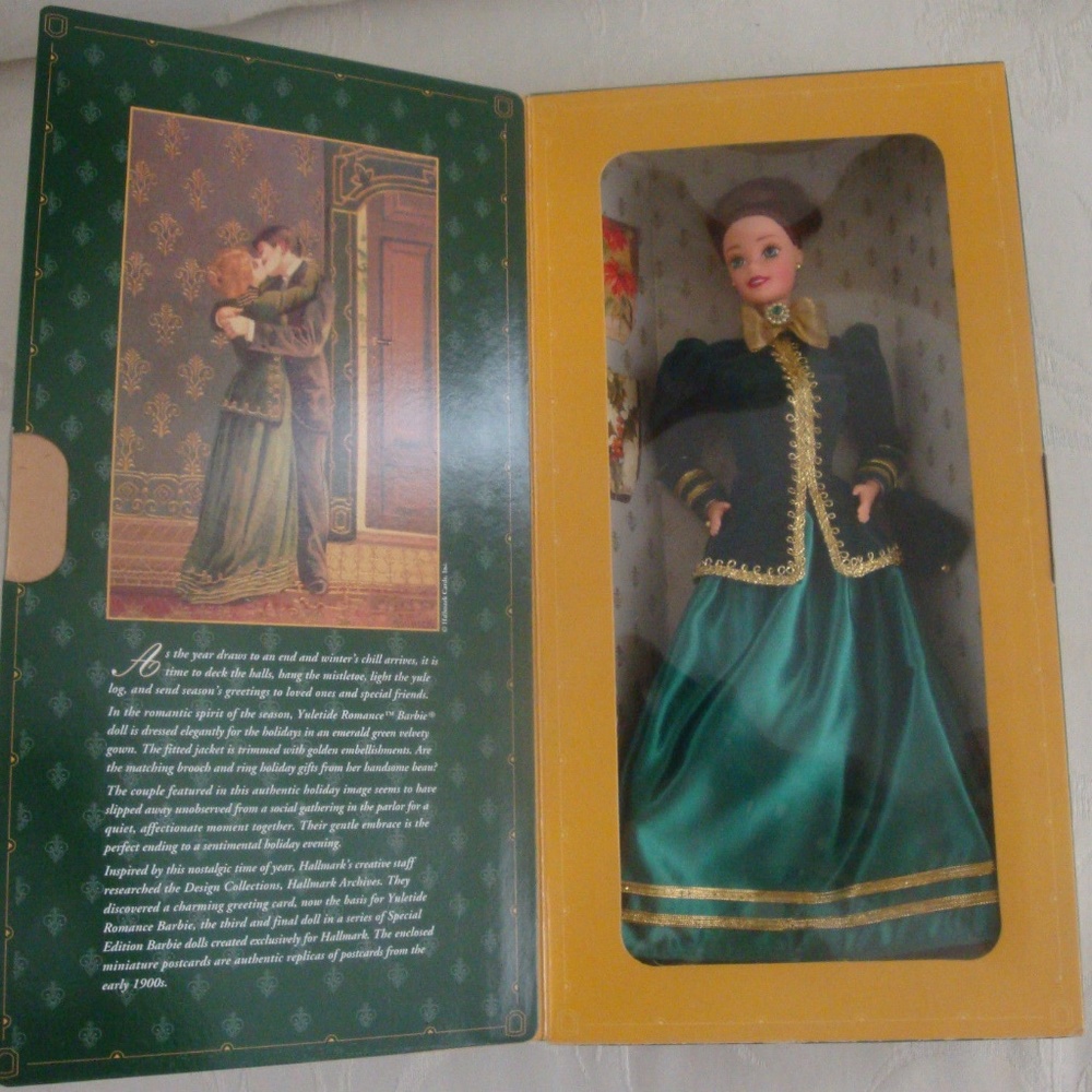 1996 Hallmark Holiday Yuletide Romance Barbie Doll NIB